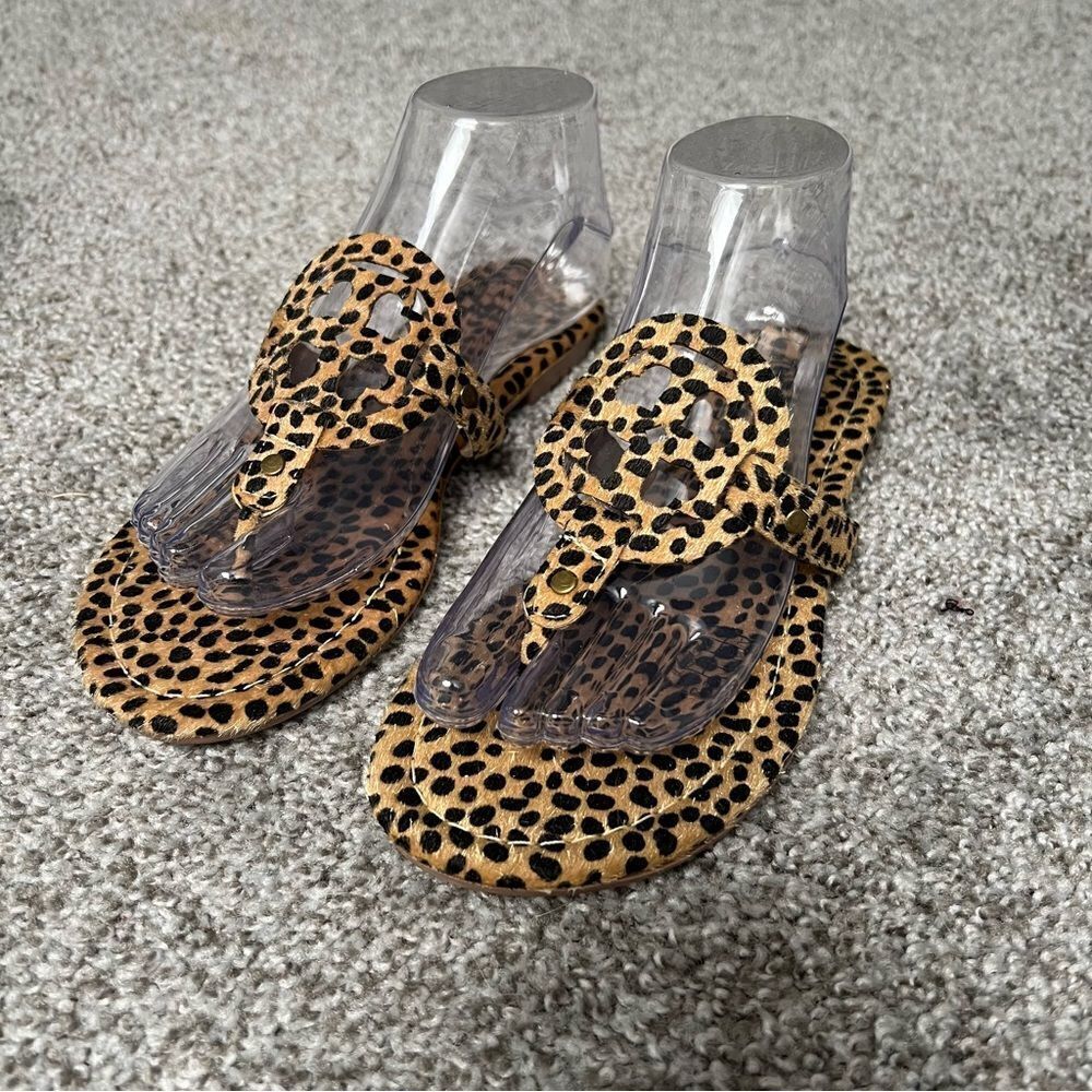 New Everglades Lulu 2 spotted cheetah sandal